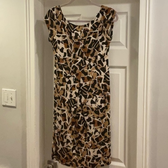Diane von Furstenburg Silk Dress Size 6 - Picture 3 of 4